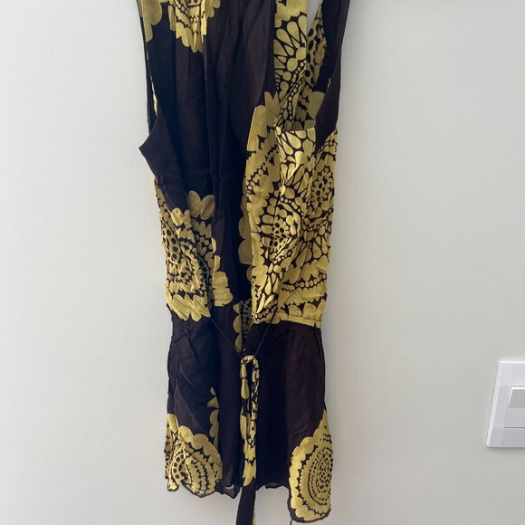 Trina Turk large silk blouse - Picture 9 of 10